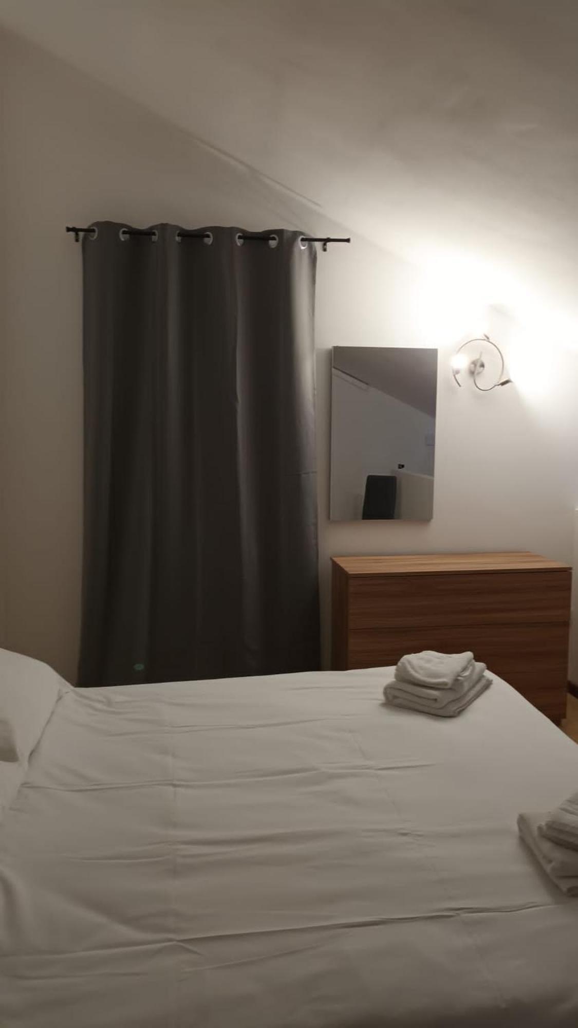 Casa N 1 Con Parcheggio Privato E Colonnina Ricarica Apartment Livorno Ngoại thất bức ảnh