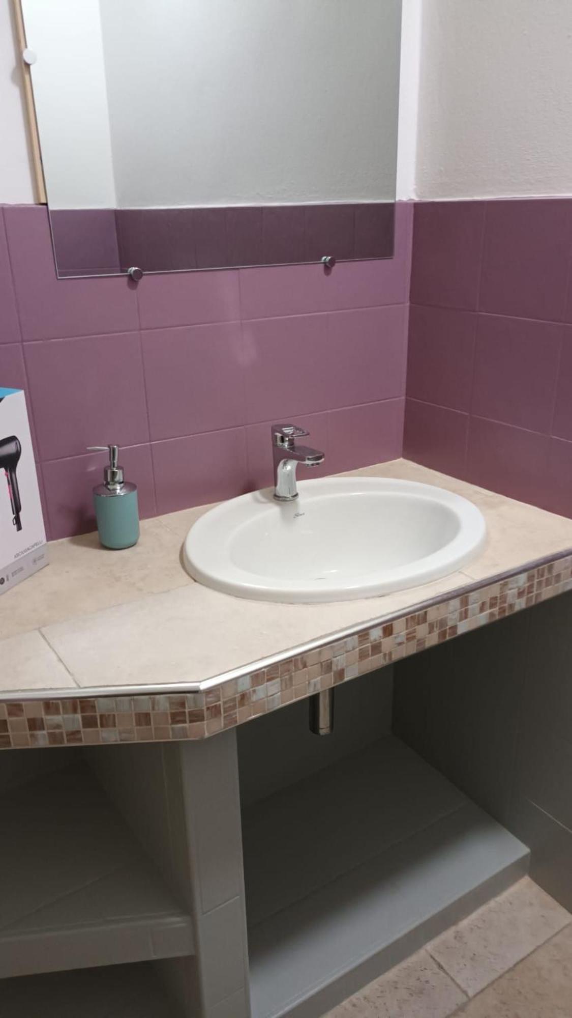 Casa N 1 Con Parcheggio Privato E Colonnina Ricarica Apartment Livorno Ngoại thất bức ảnh