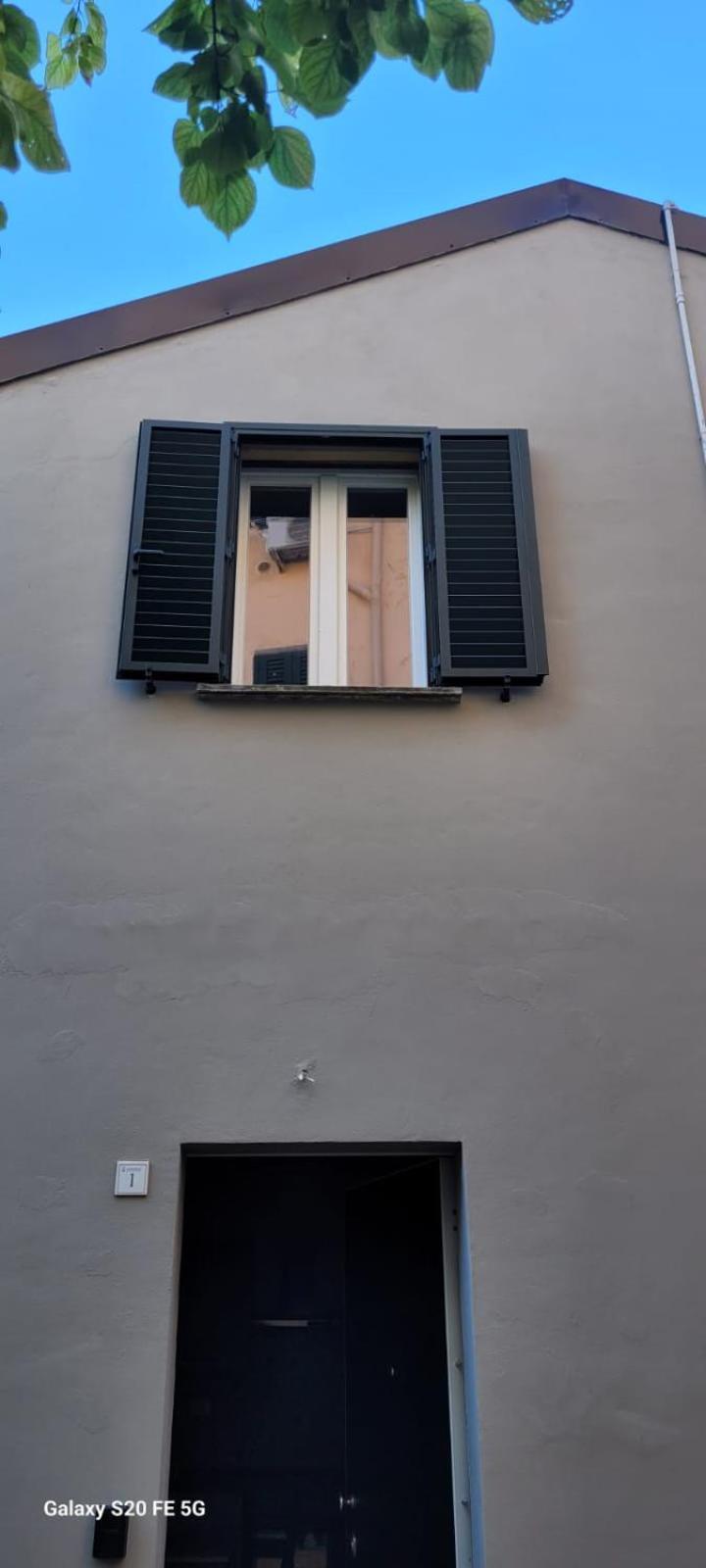 Casa N 1 Con Parcheggio Privato E Colonnina Ricarica Apartment Livorno Ngoại thất bức ảnh