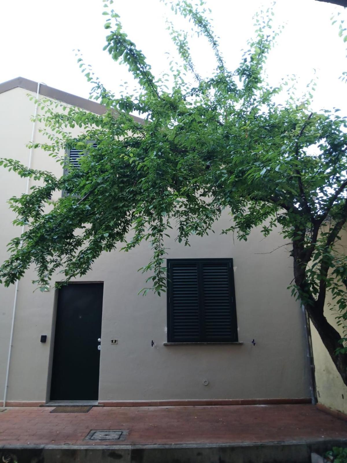 Casa N 1 Con Parcheggio Privato E Colonnina Ricarica Apartment Livorno Ngoại thất bức ảnh